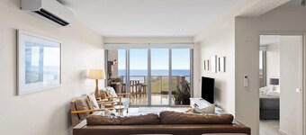 Ocean Views, 2 Bedroom Apartment