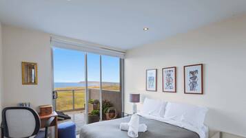 2 chambres, bureau, fer et planche à repasser, Wi-Fi