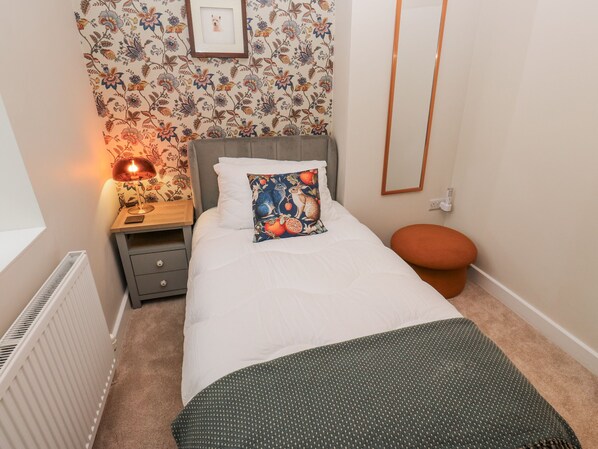 Individually decorated, individually furnished, free WiFi