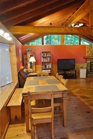 Mökki, 4 makuuhuonetta | Ruokailu