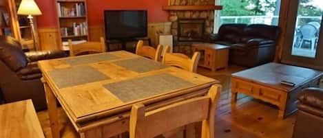 Cottage, 4 Bedrooms | Interior