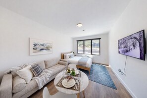 Apartment, 2 Schlafzimmer | Wohnbereich