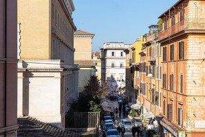 Front of property - Casa Assunta (Rome)