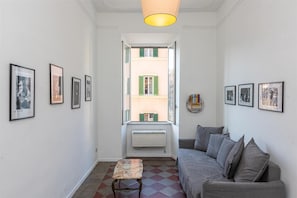 Apartamento | Área de estar | Smart TV