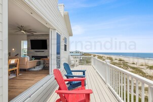 House, 5 Bedrooms | Property grounds