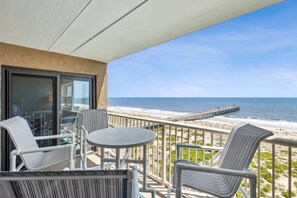 Condo, 2 Bedrooms | Outdoor dining