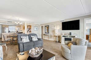 Condo, 3 Bedrooms | Living area - 667 Amelia By The Sea 3 Bedroom Condo (Fernandina Beach)