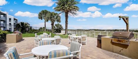 Condo, 3 Bedrooms | Outdoor dining