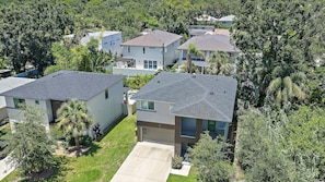 House, 4 Bedrooms | Exterior