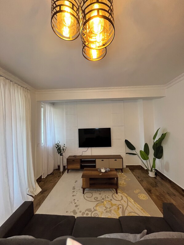 TV