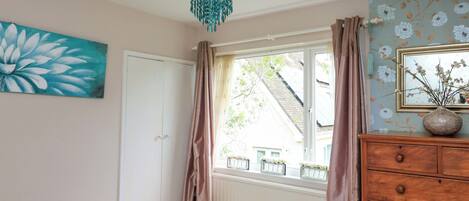 3 間睡房、獨特設計、獨特裝修、免費 Wi-Fi