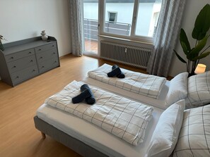 2 bedrooms, WiFi, bed sheets