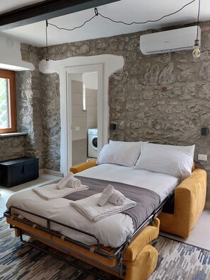 1 Schlafzimmer, Bügeleisen/Bügelbrett, kostenloses WLAN, Bettwäsche