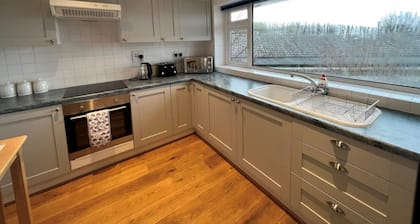 Spacious Apartment in the center of Croyde