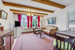 TV - Apartment '3' with Wi-Fi (Neuenkirchen)