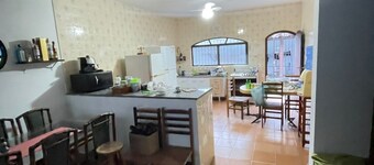 House in front of the sea in Mongagua. Spacious for the whole family
