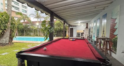 House in front of the sea in Mongagua. Spacious for the whole family