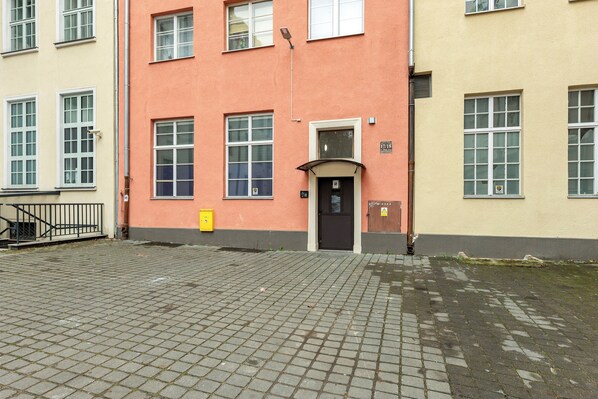 Front of property - Old Town Family Długa Living by Downtown Apartments (Gdańsk)