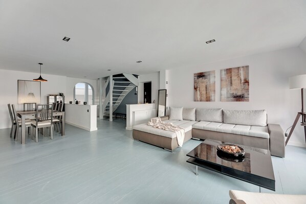 Hypo-allergenic bedding, individually decorated, individually furnished - Old Town Family Długa Living by Downtown Apartments (Gdańsk)