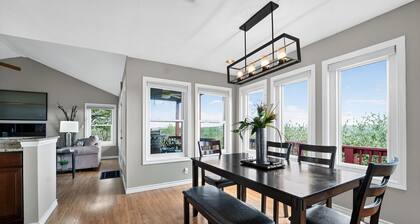 Canyon Lake Views w/ Game Room & Multi-Level Deck