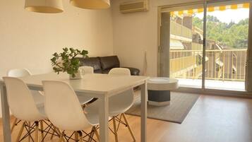 Nhà | 4 phòng ngủ