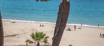 캄브릴스 바다 앞의 Th116 아파트먼트