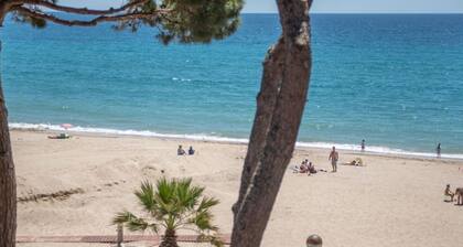 Th116 Apartamento Frente al mar en Cambris