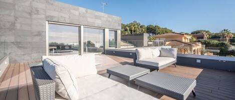 فيلا | 5 عدّة غرف نوم