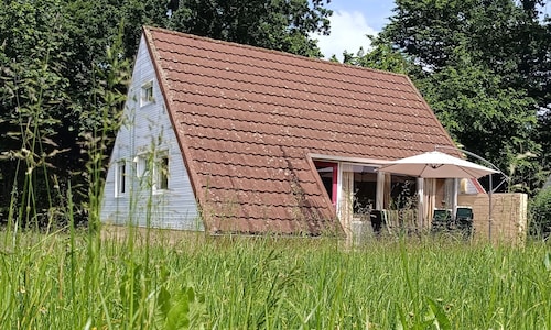 6-person bungalow in the hills