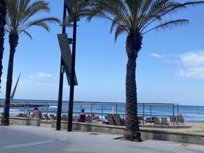 Apartment - Th108 Apartamento con Acceso Directo a la Playa (Salou)