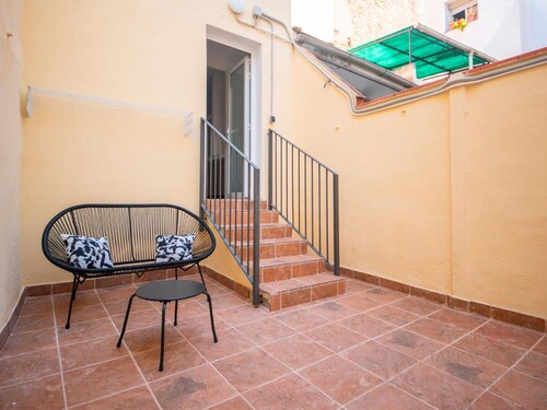 Th08 Apartamento Moderno con Patio Privado