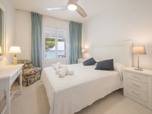 Apartment | 4 bedrooms - Th92 Apartamento en la Primera Linea en Salou (Salou)