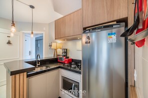 Basic Apartment | Private kitchen