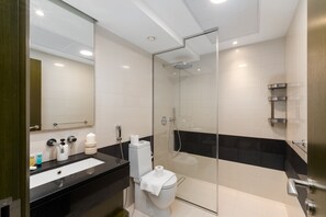 House | 2 bedrooms - Modern Downtown 2BR Walk to Mall Burj Khalifa Opera (Dubai)