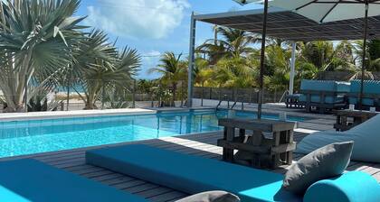 Vila Constantine moderne sur la plage de Pontal de MaceiĂł