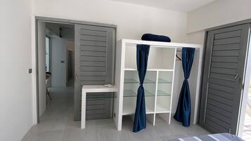 5 Schlafzimmer, Bügeleisen/Bügelbrett, Internetzugang, Bettwäsche