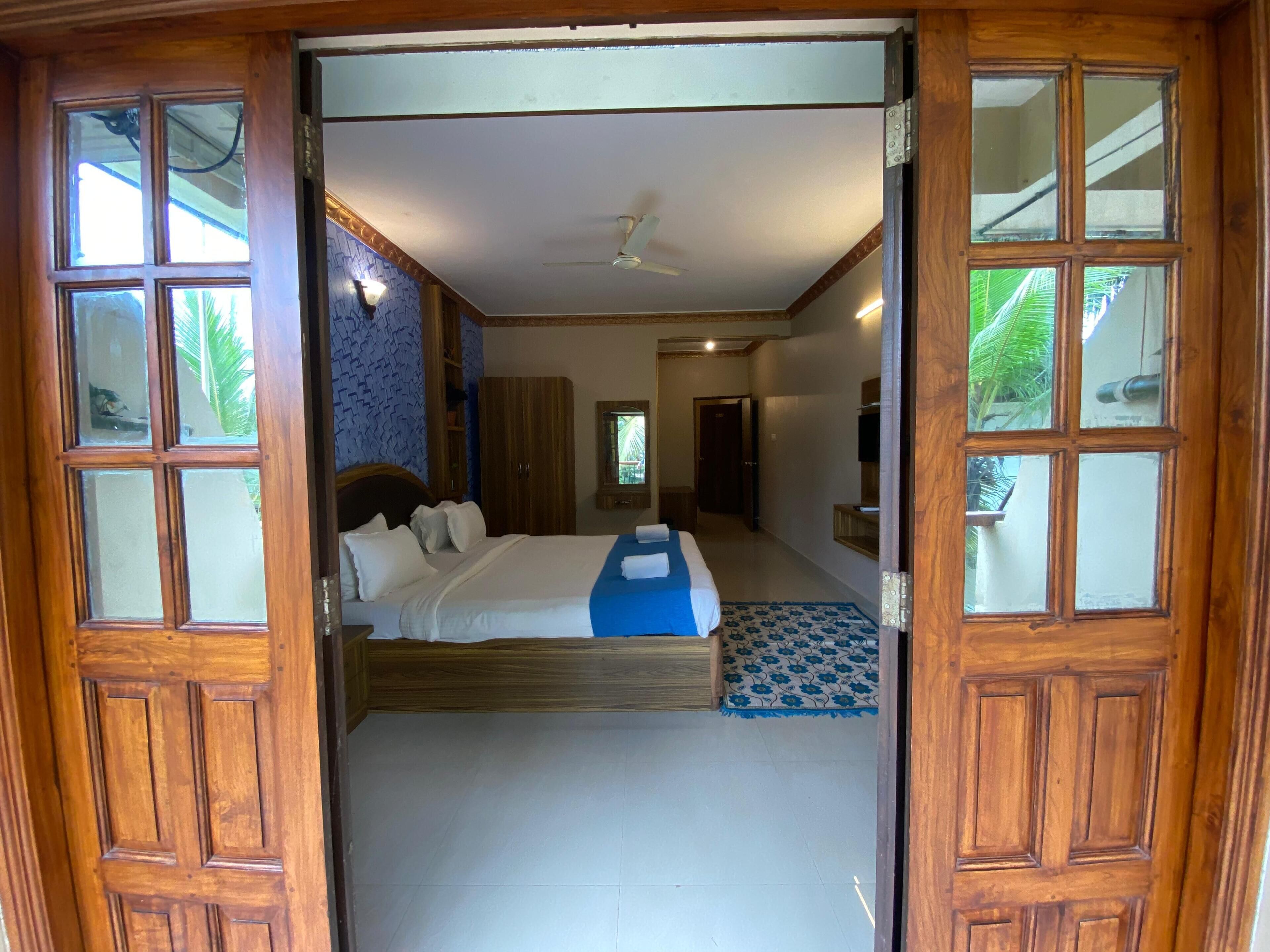 ห้องจูเนียร์สวีท, ระเบียง, วิวภูเขา | ผ้าปูที่นอนฝ้ายอียิปต์, เครื่องนอนระดับพรีเมียม, โต๊ะทำงาน