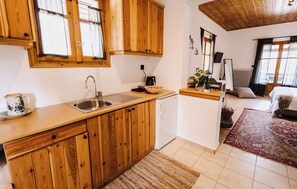 Classic Double Room, Balcony, Mountain View | In-room safe, iron/ironing board