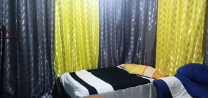 1 bedroom, WiFi, bed sheets