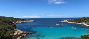 Apartment 'Vista Jardi5C' with Sea View, Wi-Fi and Air Conditioning