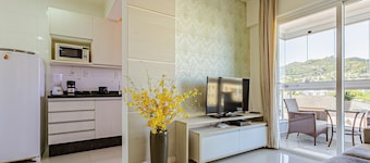 Beautiful and Comfortable apt Front of Ufsc Rvr0506