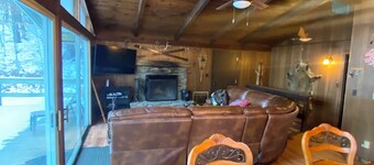 Cabin on the hill Ascutney Vt - 4 bedrooms