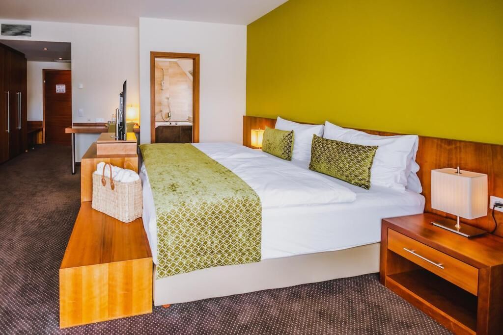 Superior Double or Twin Room | Desk, free WiFi