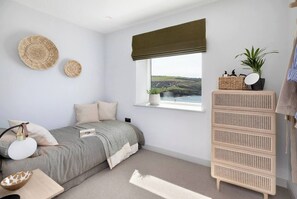 3 Schlafzimmer, Schreibtisch, Bügeleisen/Bügelbrett, kostenloses WLAN