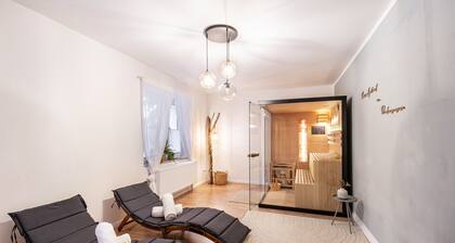 Apartment 'Luxus Am Bauhausmuseum' mit privater Terrasse, privatem Garten und WLAN