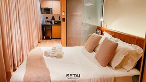 Apartamento Deluxe, 1 cama de matrimonio | Sábanas de algodón egipcio y ropa de cama de alta calidad