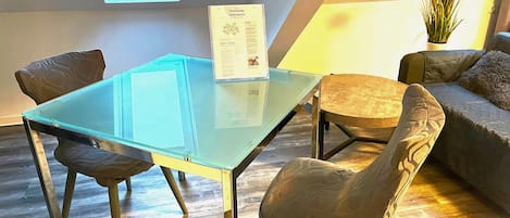 Apartment | Living room