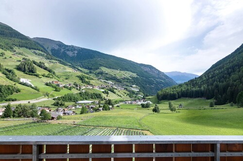 Apartment 'Pirchahof Wasserfall' mit Bergblick, Gemeinschaftsterrasse und WLAN