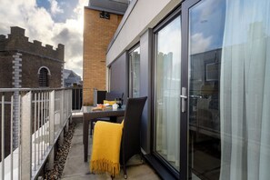 Studio – exclusive, balkong, byutsikt | Terrasse/patio