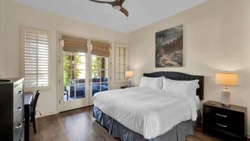 1 bedroom, desk, iron/ironing board, WiFi